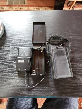 Bushnell 78-5001 Reflector Control Pad / Remote And Battery Pack