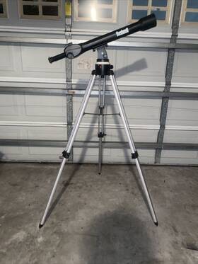 Bushnell 78-9960 Voyager 700 X 60mm Refractor Telescope