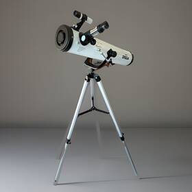 Educational Insights B5243330203 Geosafari Omega Refractor Telescope. Open Box 1-h20mm Lens