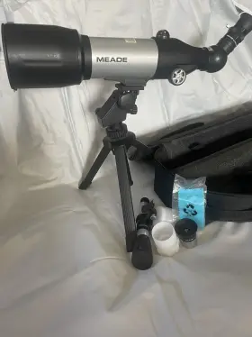 70az-tr Meade 70mm Compact Refractor Telescope