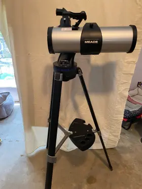 Ds-2115s Meade Telescope With Autostar. Plus Extras
