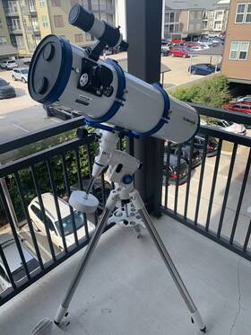 Meade Lx70 150mm F/5 Reflector Telescope With Eq Mount And Extra Lenses Case