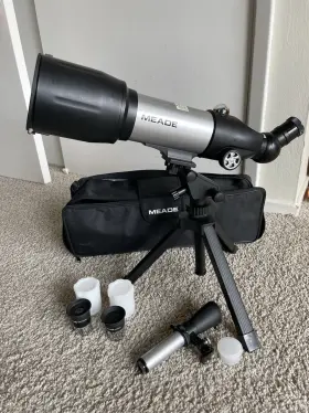 Ma17 Meade Telescope And Tripod With Ma9mm Ma17.5mm