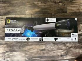 National Geographic Cf700pm 70mm Refractor Telescope Item# 80-40071cf New