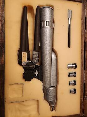 Research Optical 121523 Vintage Rare Co. Mark Ix Telescope 4-eyepieces And Tripod