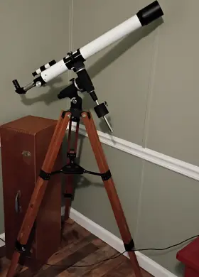 Tasco 42/266 Astronomical Refractor Telescope Equatorial Mount 60mm Coated Lens