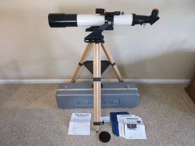 Televue Wxc-4086 102 4 Inch Apo Refractor Telescope Ivory. With Starbeam Finder And Hard Case
