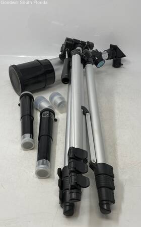 Twinstar 60300 Model Silver Refractor Telescope With Additional Pcs Not Tested